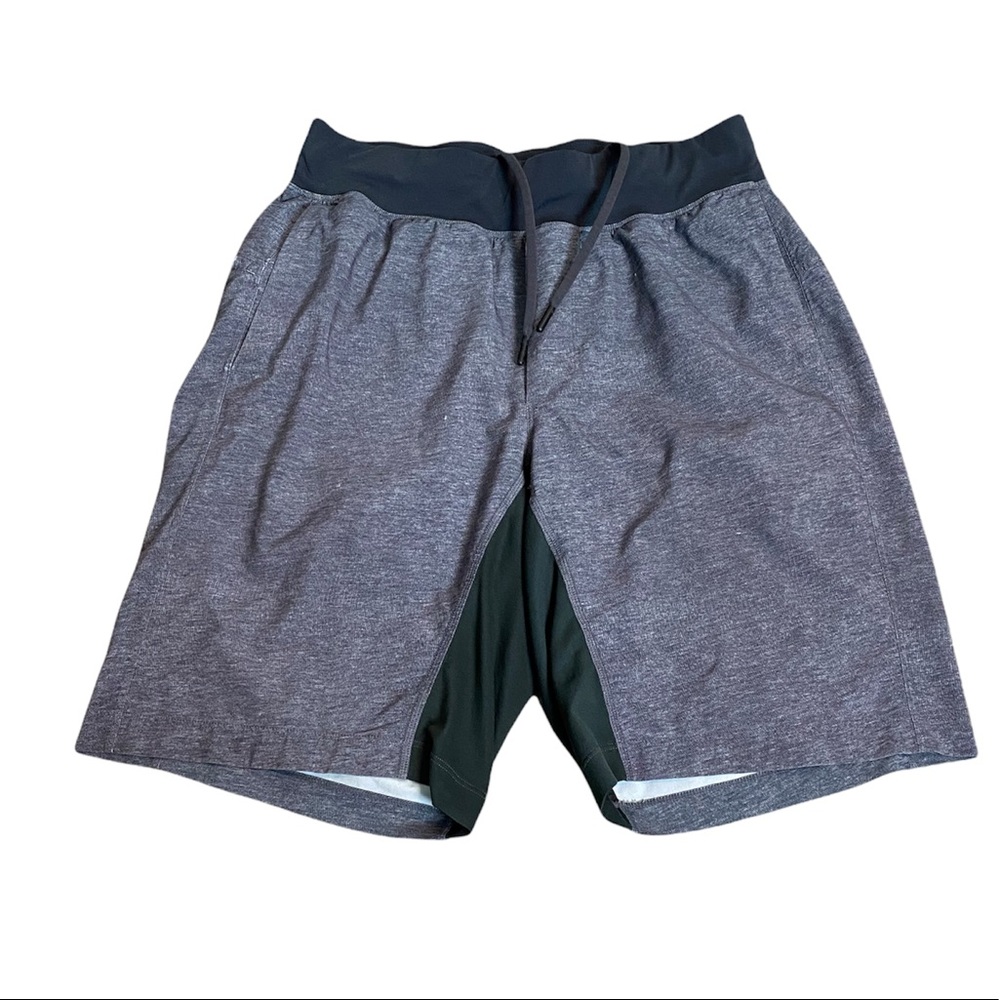 Lululemon Men’s T.H.E. Shorts 9” Linerless Small Printed Grey